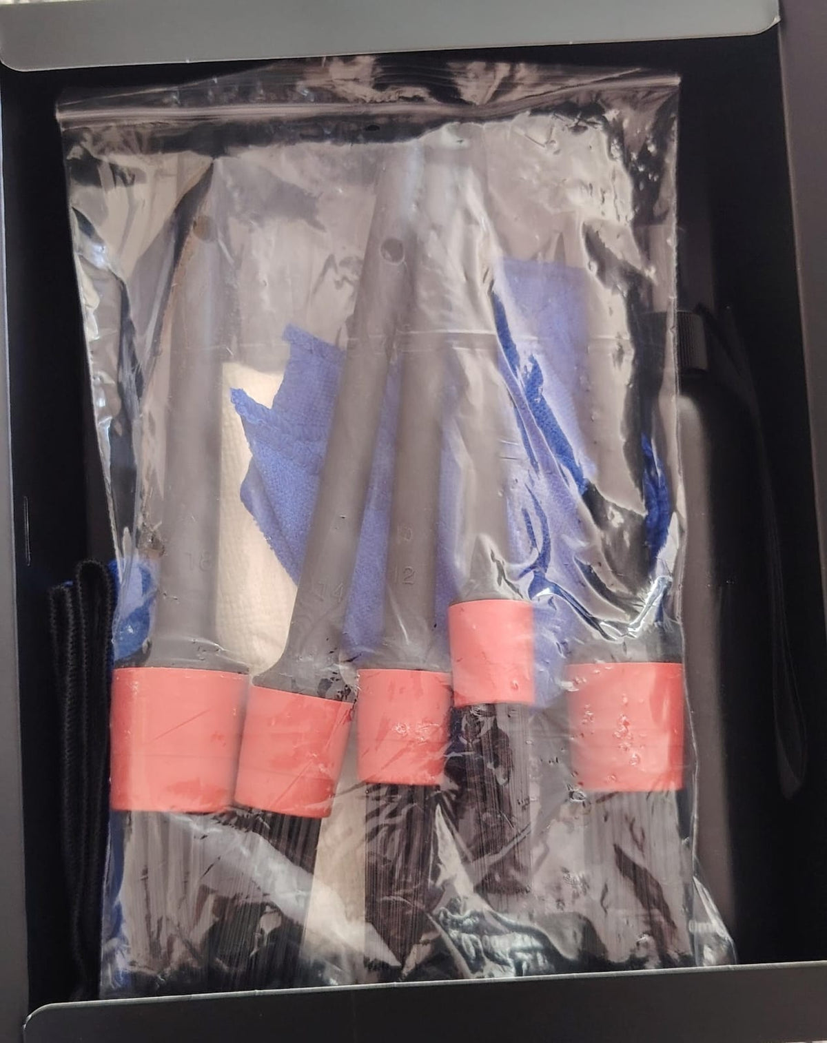 5 in 1 Auto Detailer Kit (Free Gift Included)
